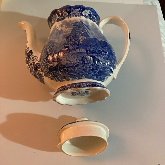 Palissy Pottery Mill at Kempsford Gloucestershire Thames River Scene - Picture 3 of 6